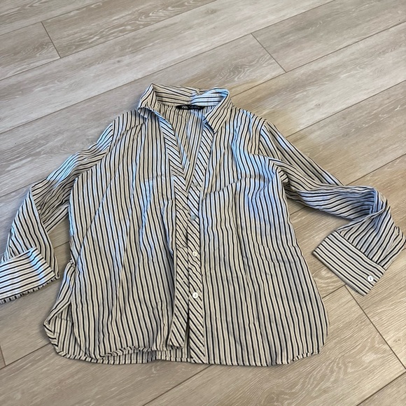 9 piece reseller bundle Diane Von Furstenberg underarmour Vince. Uniqlo j crew - Picture 4 of 16